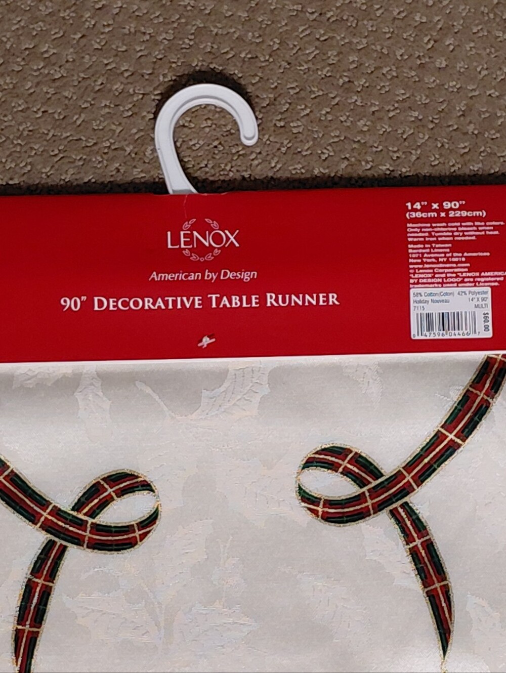 LENOX TABLE RUNNER - Picture 3 of 8